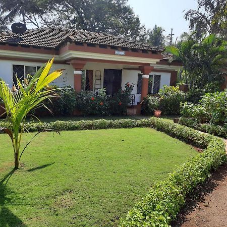 Vila Romila Cavelossim Bagian luar foto